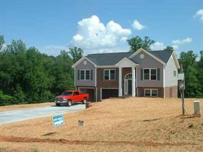 27 Granite Creek Dr., Granite Falls, NC 28630