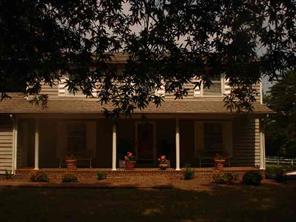 1836 33rd St Dr., Longview, NC 28601