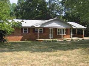 113 Ervin Ave., Valdese, NC 28690