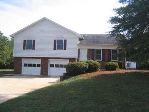 5435 Valley Field Rd., Hickory, NC 28602