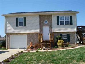 23 Red Wood St., Hickory, NC 28601