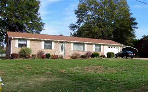 2198 Horseshoe Bend Rd., Hickory, NC 28601