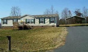 2348 Arrowwood Dr., Hickory, NC 28601