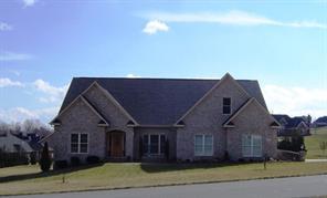 6109 Dwayne Starnes Dr., Hickory, NC 28602
