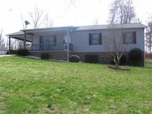 70 Mountain Oak Ln., Hickory, NC 28601