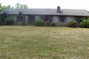 275 Johnson Rd., Hiddenite, NC 28636