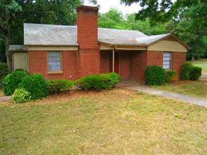 1907 27th Street Pl., Hickory, NC 28601