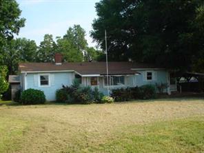 742 E 11th St., Newton, NC 28658