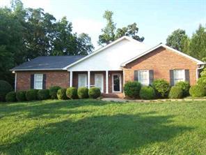 5222 Olde School Dr., Hickory, NC 28602