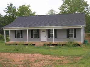 5928 George Hildebran School R, Hickory, NC 28602