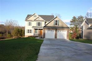 508 Whittenburg Springs Dr., Hickory, NC 28601