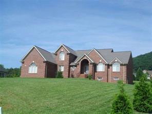 1071 Baker Barn Rd., Hickory, NC 28602