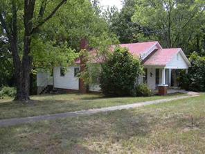 517 Falls Ave., Granite Falls, NC 28630
