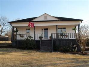 209 Pineburr Ave., Valdese, NC 28690