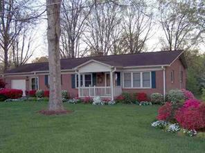 110 1st St Pl., Conover, NC 28613