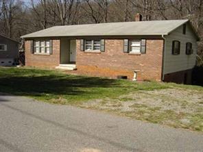 312 Morehead St., Morganton, NC 28655