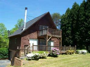 468 Cemetery Loop Rd., Hickory, NC 28601