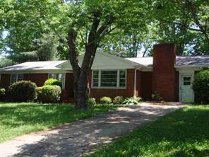 913 Edmond St., Valdese, NC 28690