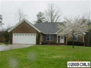 1979 Lynmore Dr., Sherrills Ford, NC 28673