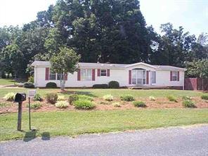 1235 Cheyenne Oaks Dr., Claremont, NC 28610