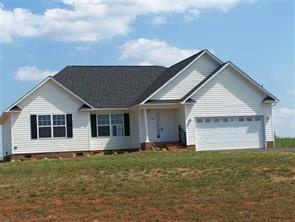 4181 Rolling Creek Dr., Vale, NC 28168