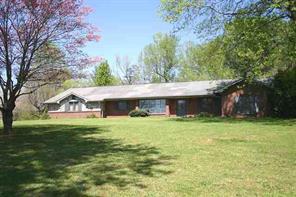 719 Pete Brittain Rd., Morganton, NC 28655