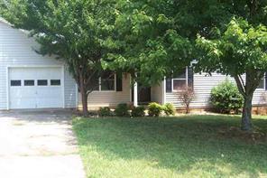 2685 Queens Dr., Lincolnton, NC 28092
