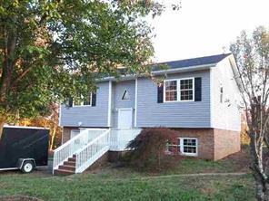 2792 6th Ave., Hickory, NC 28601