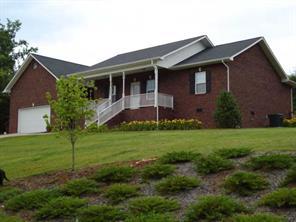 4363 River Run Cir., Hickory, NC 28602