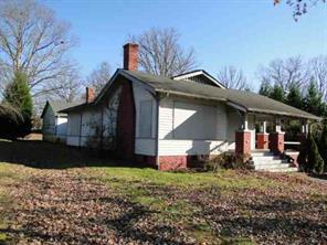 1236 14th St., Hickory, NC 28601