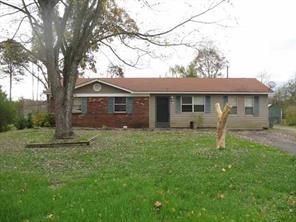 421 Avon Ave., Troutman, NC 28166