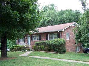 297 Greenlea Cir., Taylorsville, NC 28681