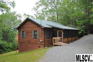 6364 Westview Dr., Jonas Ridge, NC 28641