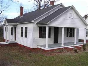 2112 N Thomas Ave., Newton, NC 28658