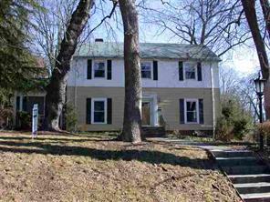 237 2nd St., Hickory, NC 28602