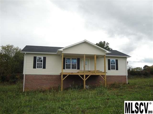 2325 Ellen St., Sawmills, NC 28630
