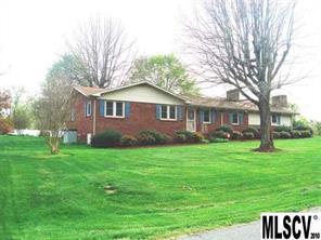 1410 23rd Ave Pl., Hickory, NC 28601