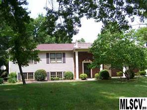 6180 Mountainside Dr., Hickory, NC 28601