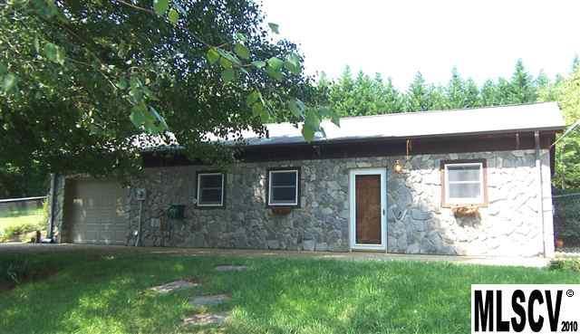 1979 Cape Hickory Cut Off Rd., Hickory, NC 28601