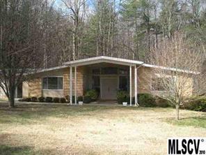 2477 Sunrise Dr., Hickory, NC 28602