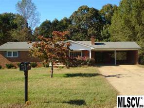 3931 13th St Cir., Hickory, NC 28601