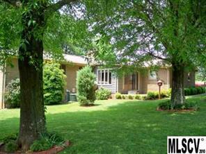 1644 Lackey Dr., Hickory, NC 28602