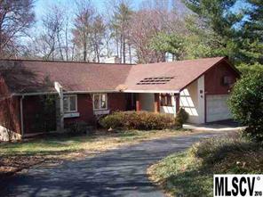 6173 N Knoll Pl., Hickory, NC 28601