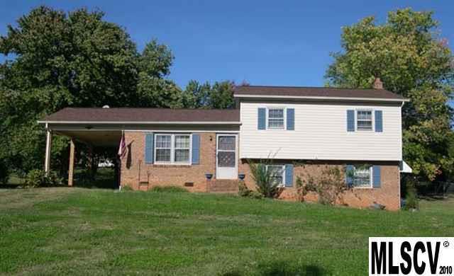 5566 Viewcourt Park, Hickory, NC 28602