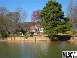 265 Gainswood Rd., Mooresville, NC 28117