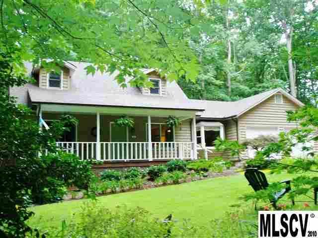 1496 Givens St., Hickory, NC 28602