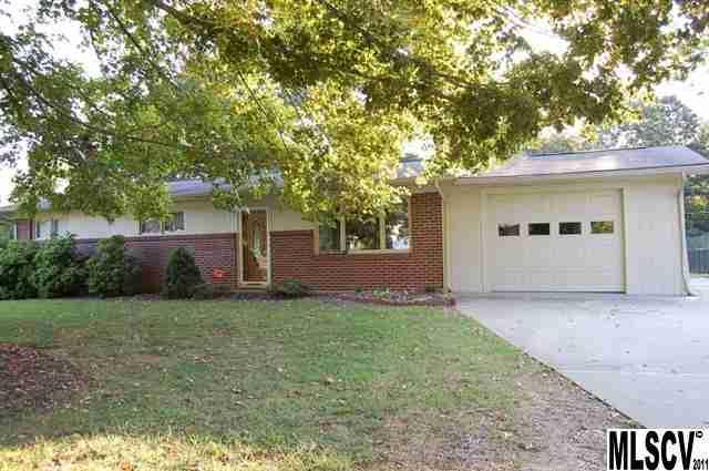 1738 31st St., Hickory, NC 28601