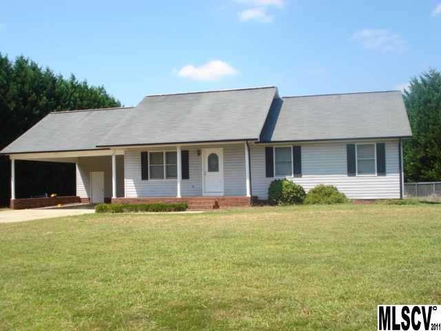 2163 Oklahoma Ct., Lincolnton, NC 28092