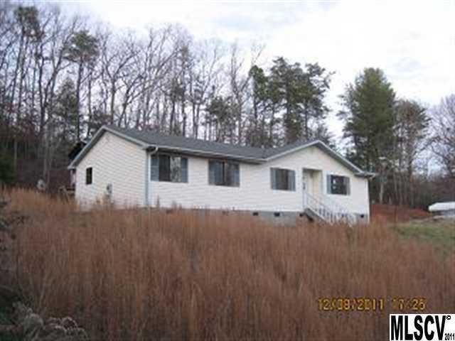 2475 Christopher Dr., Morganton, NC 28655