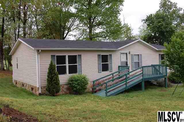 1915 Henry Smith St., Hickory, NC 28601